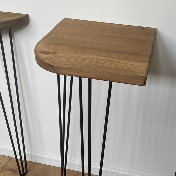 Corner console table