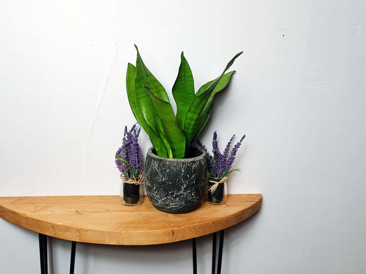 Semi Circle hairpin console